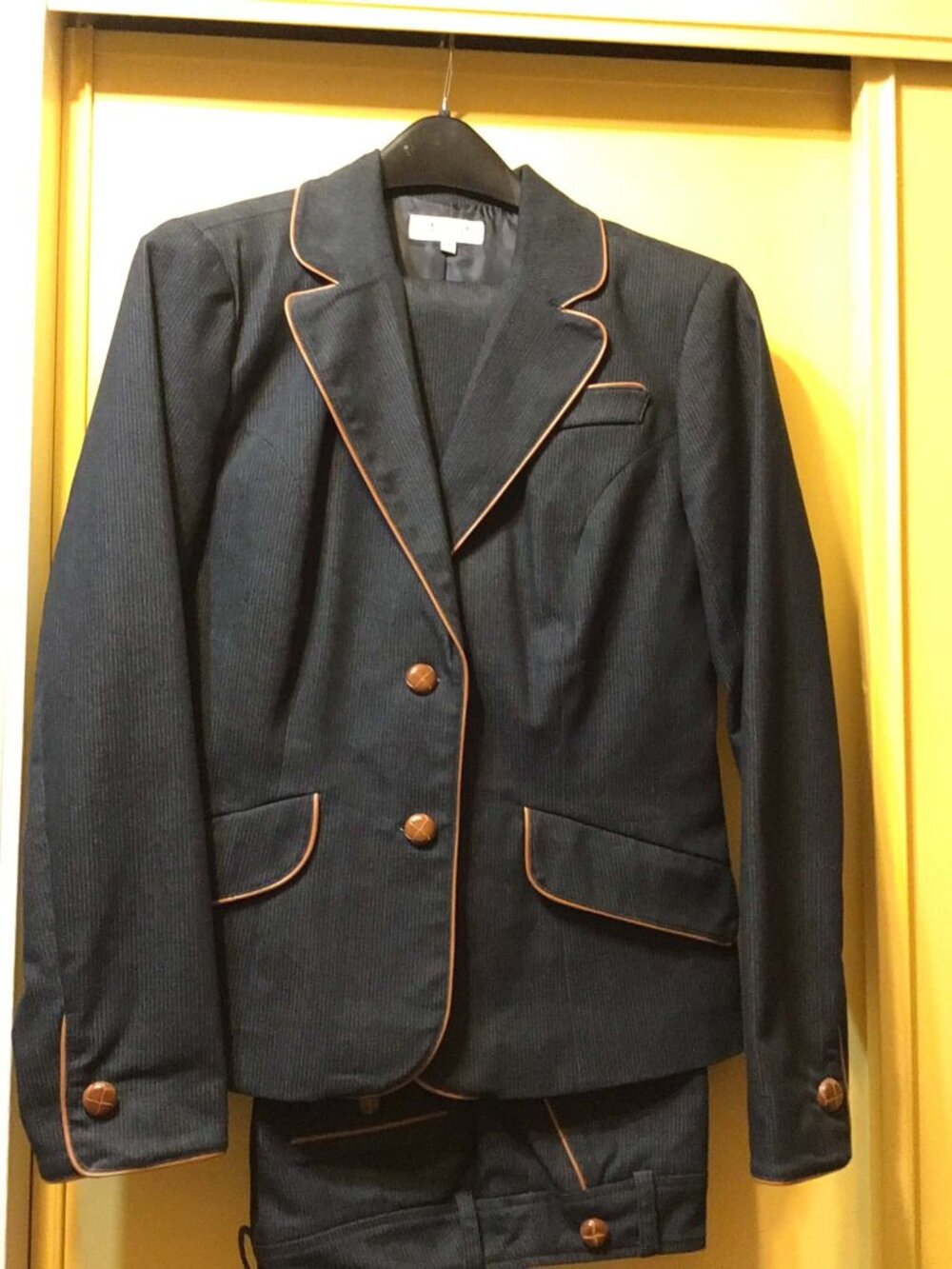Denim-look pantsuit; smoke-free home; lined jacket; cotton/polyester/spandex